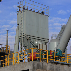 水泥廠如何選擇布袋除塵器？